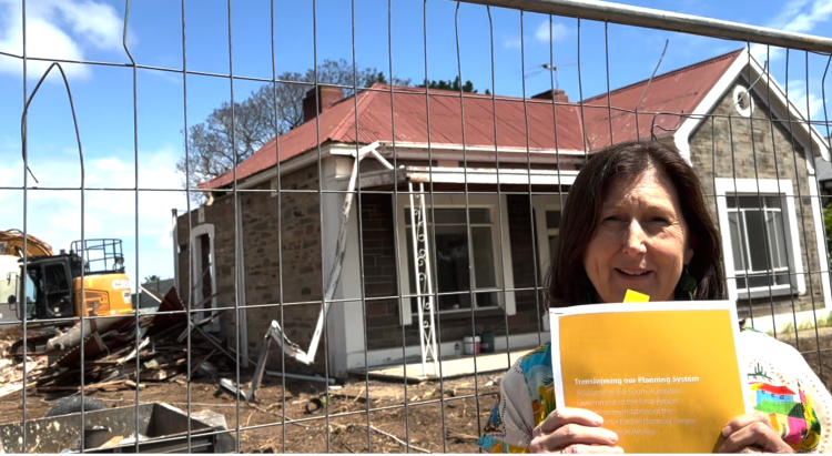 Cr Christel Mex with Expert Panel recommendations